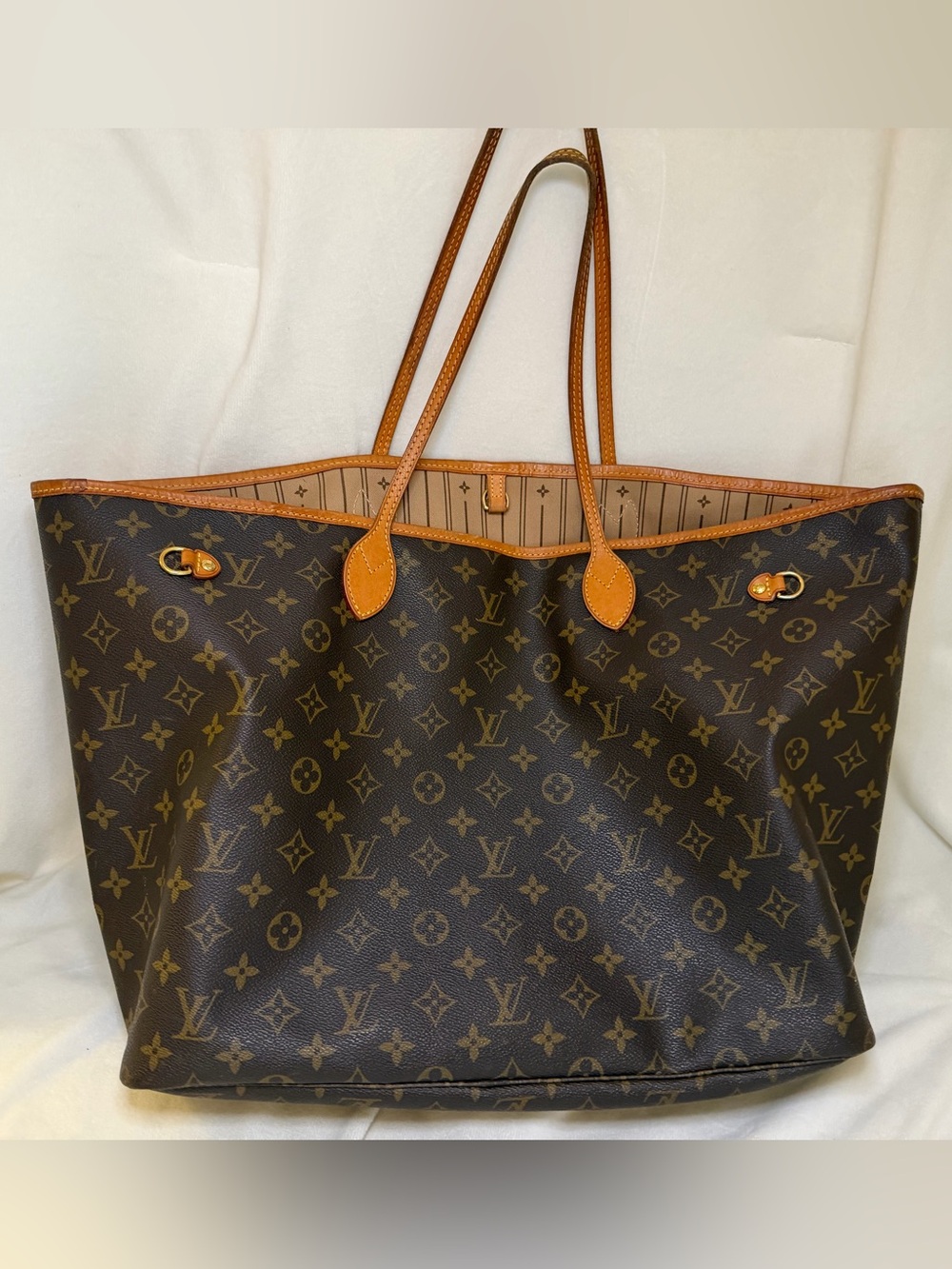 Louis Vuitton Neverfull GM Monogram Tote 2010 – Missing Side Laces – Authentic